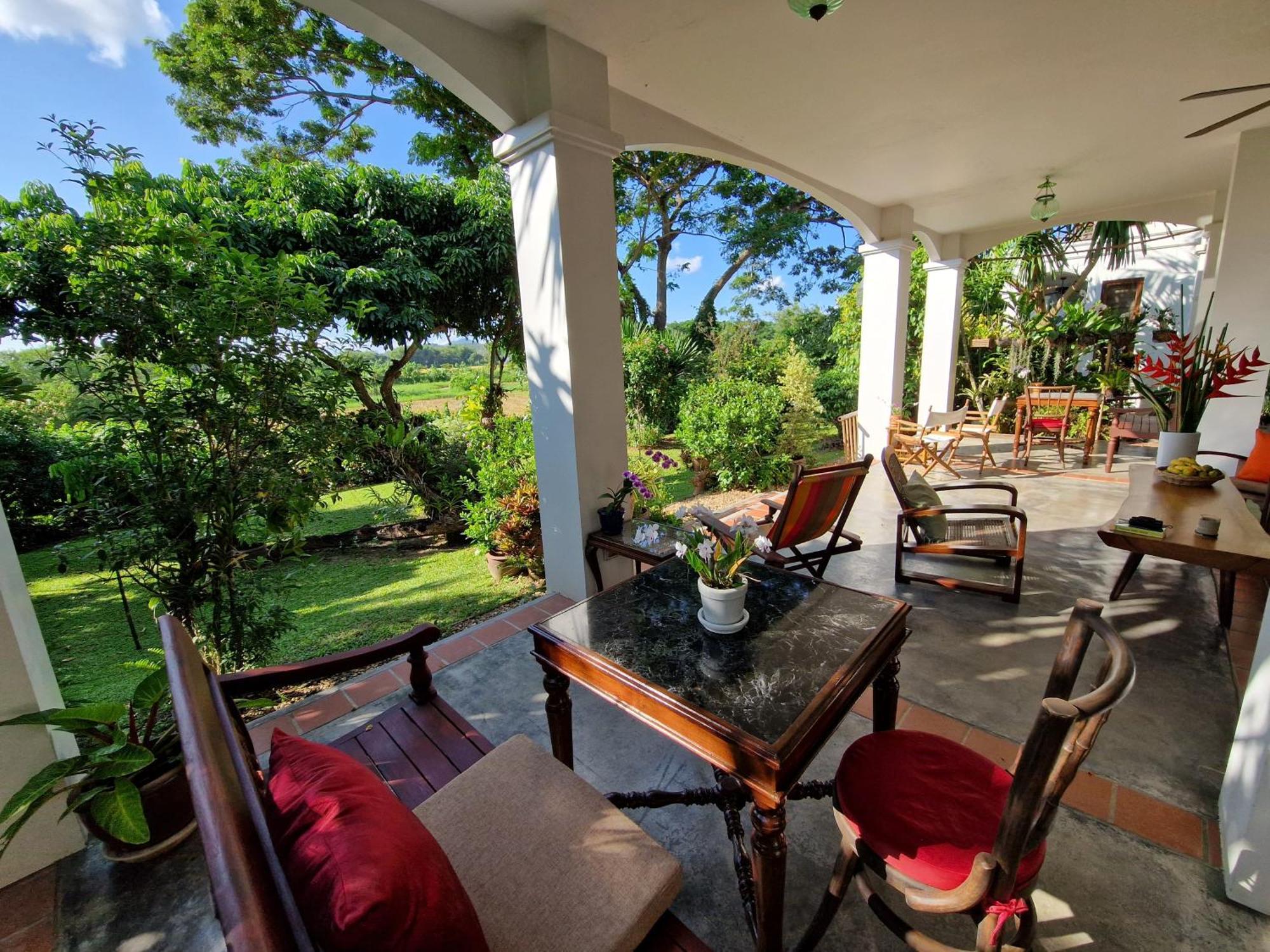 Villa Albizia, Chiang Mai Doi Saket エクステリア 写真