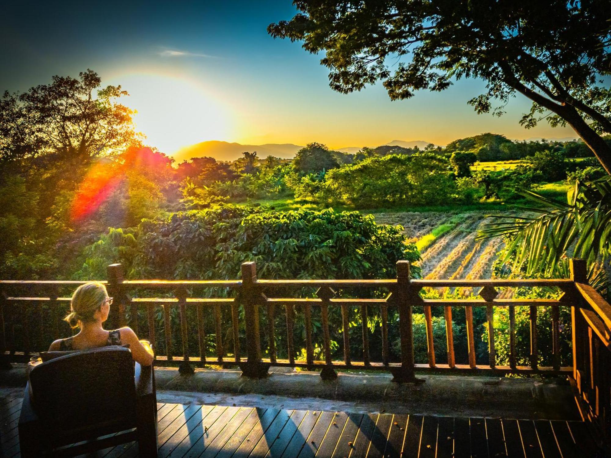 Villa Albizia, Chiang Mai Doi Saket エクステリア 写真
